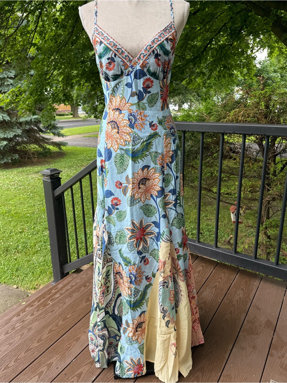 Farm Rio Delhi Sleeveless Maxi Dress - Picture 3 of 10